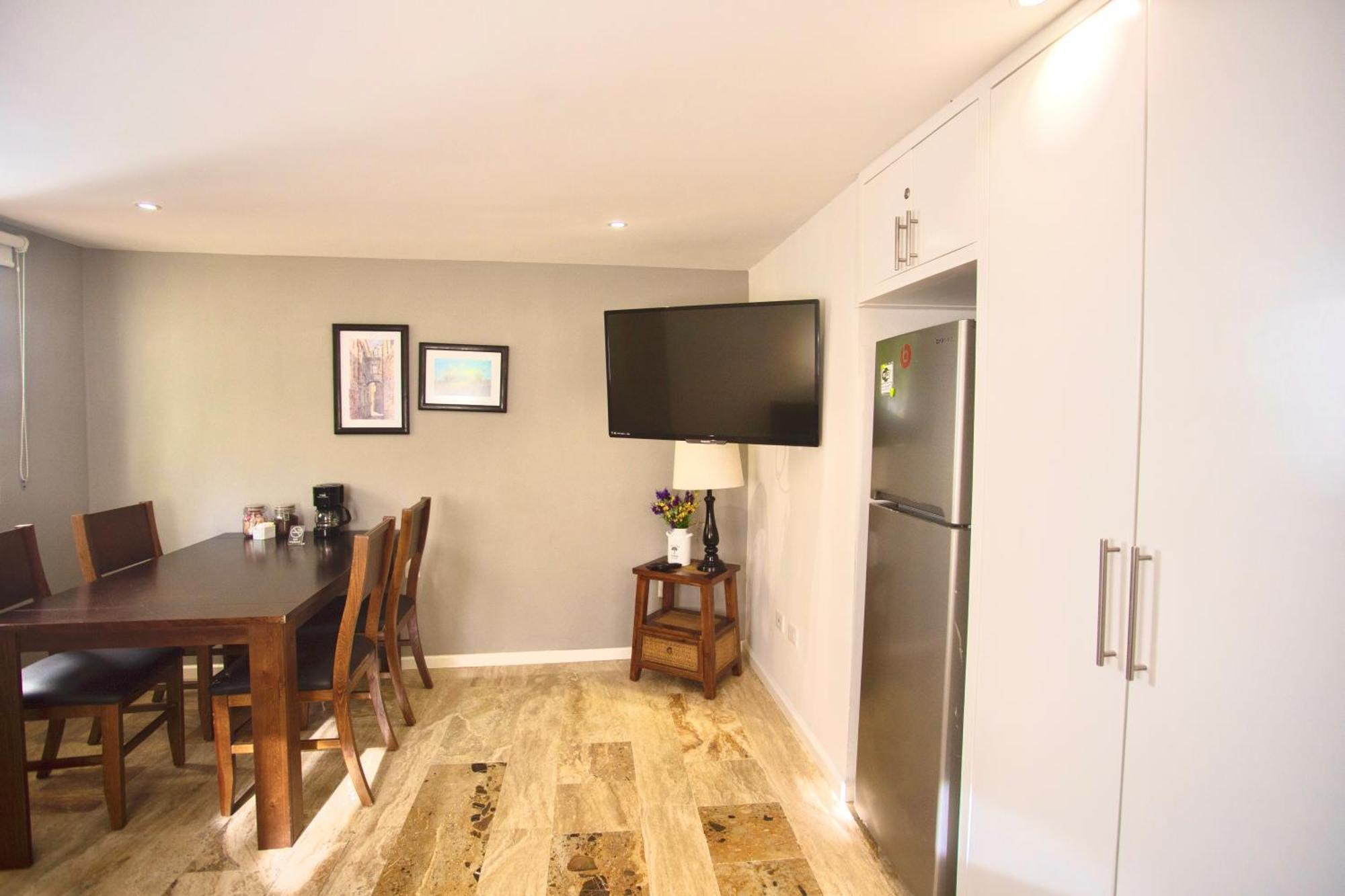 Cozy Loft With Pool, One Block From The Beach! Cancun Bagian luar foto