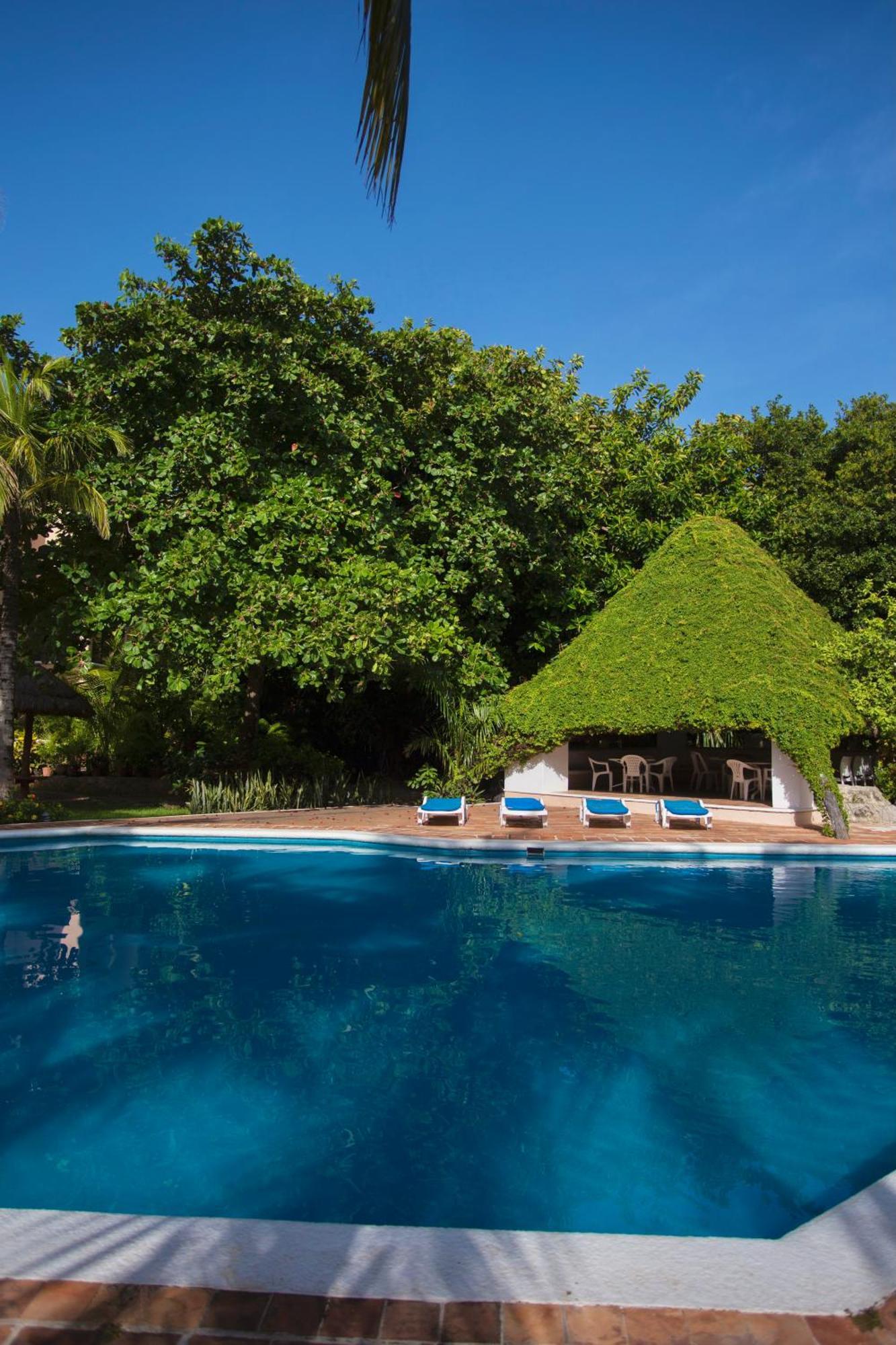 Cozy Loft With Pool, One Block From The Beach! Cancun Bagian luar foto