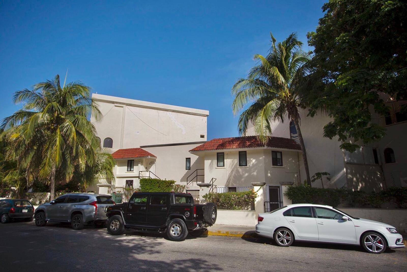 Cozy Loft With Pool, One Block From The Beach! Cancun Bagian luar foto